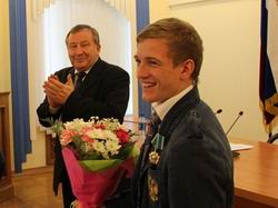 Александр Карлин наградил алтайских участников Паралимпийских Игр в Лондоне