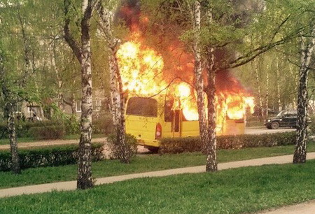 в Барнауле горел маршрутный автобус