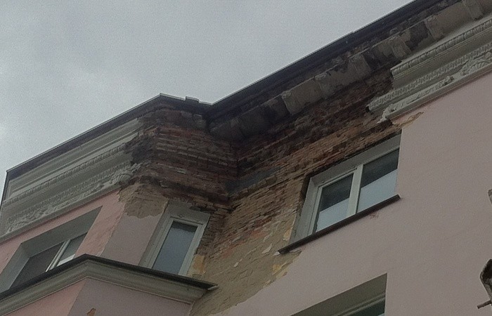 Администрация Барнаула не согласна с компенсацией за плохой ремонт домов на пр. Ленина