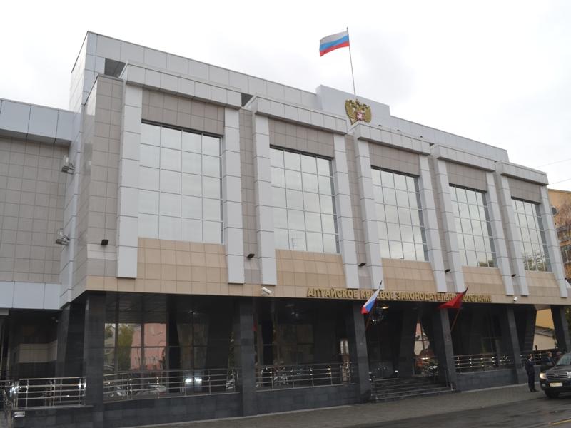 Алтайский парламент отклонил проект закона о выборах мэра Барнаула