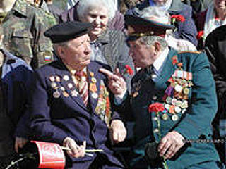 На праздник Победы в Москву отправится делегация ветеранов из Алтайского края