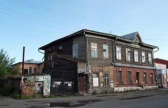 В Барнауле вновь не смогли продать столетний особняк на Льва Толстого