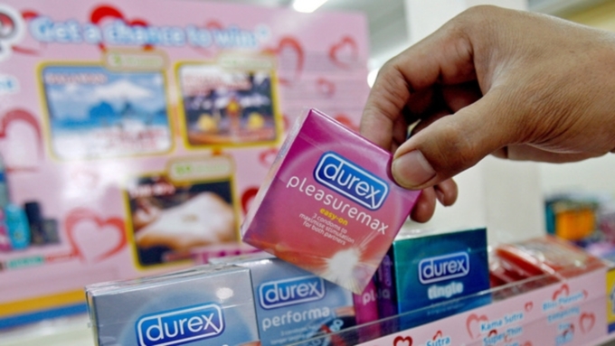 Продажи презервативов Durex в России упали в два раза – СМИ