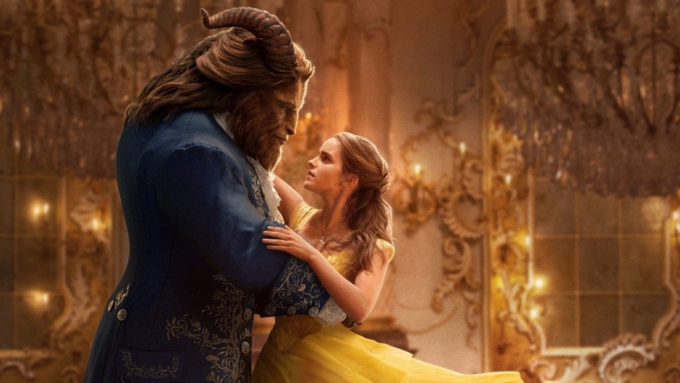 Студия Disney отказалась вырезать гей-сцену из «Красавицы и чудовища»