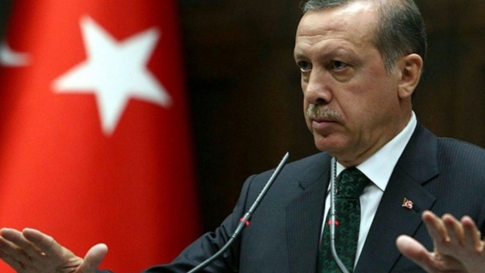 Эрдоган разъяснил падение в обморок скачком давления из-за диабета
