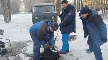 Бездомный замерз насмерть в тепловой камере на территории бийской больницы