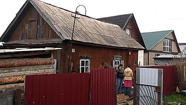 Житель Новоалтайска хотел сжечь дом с тремя людьми внутри