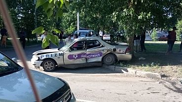 Очевидцы: серьезная авария произошла в Барнауле, пострадал ребенок