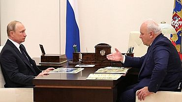 Глава Хакасии предложил Путину связать Алтай с регионами Сибири автодорогой