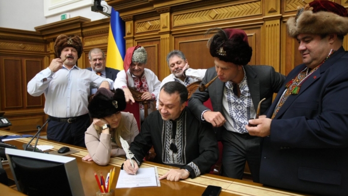 «Люцифера секретарь»: украинские депутаты написали письмо Путину