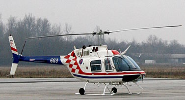  Bell 206     