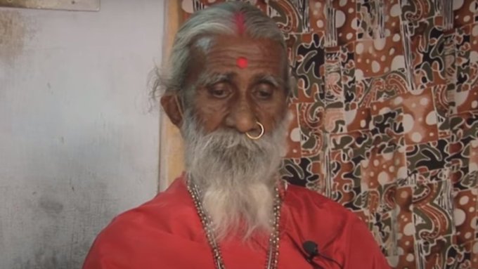 Проживший не менее 70 лет без еды и воды йог скончался в Индии