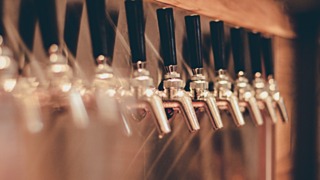 В России могут начаться перебои в поставках пива в бары