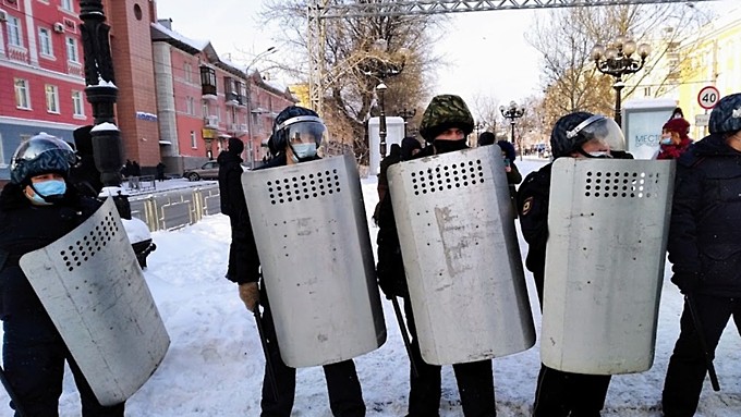 Полиция проверит два пикета, которые прошли в Алтайском крае