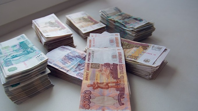 Житель Заринска отдал мошенникам больше 2 млн рублей, надеясь заработать на инвестициях