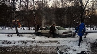 В Барнауле водитель сбил двух 17-летних девушек на пешеходном переходе
