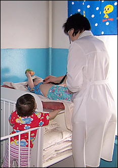 22 марта 2007 г., Барнаул   Брошенные дети МУЗ "Детская инфекционная больница №2"
