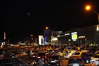    Автоцентр АНТ - официальный дилер Hyundai организовал прямую трансляцию футбольного матча между сборными России и Польши в ночь 12 июня на 13 июня 2012г.