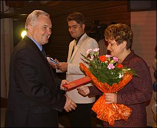 3 октября 2006 г., Барнаул   Вручение первого именного знака “Почетный учитель Барнаула"