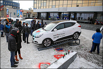 14 февраля 2015г.    Автоцентр АНТ официальный дилер Hyundai провел шоу аэрографии в День Святого Валентина