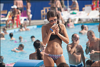 1 август 2016 г., Барнаул © Амител Вячеслав Мельников Как выглядят девушки, которые не боятся надевать открытые купальники?