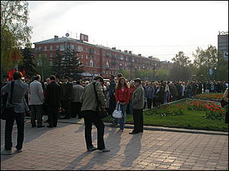 9 мая 2009 г., Барнаул   Возложение цветов к Мемориалу Славы