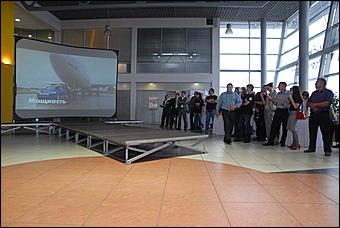 22 июля 2010 г., Барнаул   Новый Volkswagen Touareg в дилерсклм центре Volkswagen - АлтайЕвроМоторс