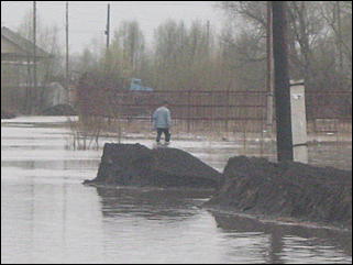 4 мая 2010 г., Барнаул   Подтопление пос. Затон