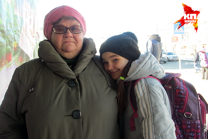 Надежда Шашкова  и ее внучка