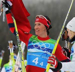 Марит Бьорген после финиша лыжной эстафеты