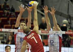 Волейболисты сборной России пробились в четвертьфинал чемпионата Европы