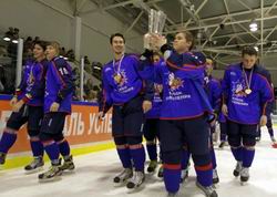Алтайские хоккеисты и тренер помогли сборной Восточной конференции второй МХЛ завоевать Кубок Поколения