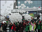воздушние шары в память о погибших в ДТП