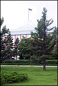 флаг на здании администрации Алтайского края 22 июня так и не пристустили