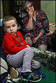 сирота, иллюстративное фото Алексея Магавко 