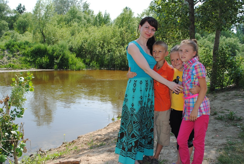 Ольга Котомина с семьей