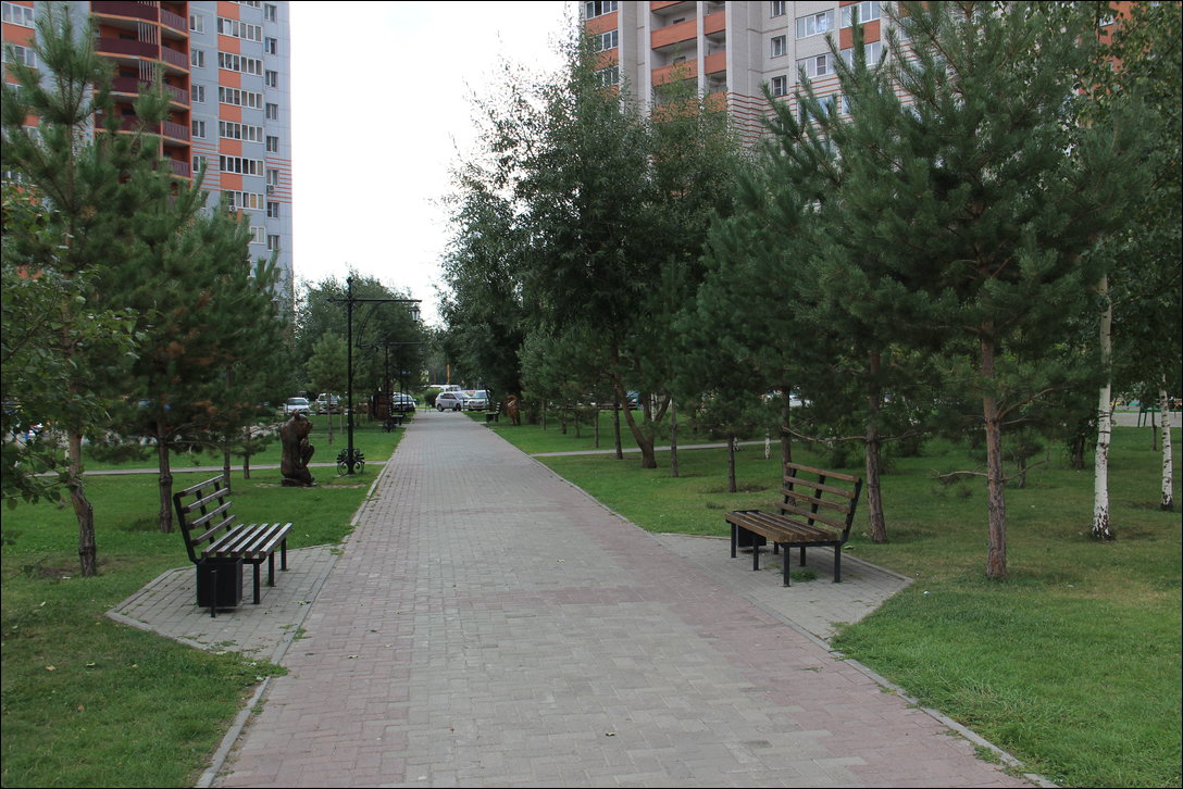 Памятник пушкину на черной речке. Аллея суровикино аллея. Где аллея испытателей. Самара сквер на ново-садовой. Орловский парк в стрельне история.