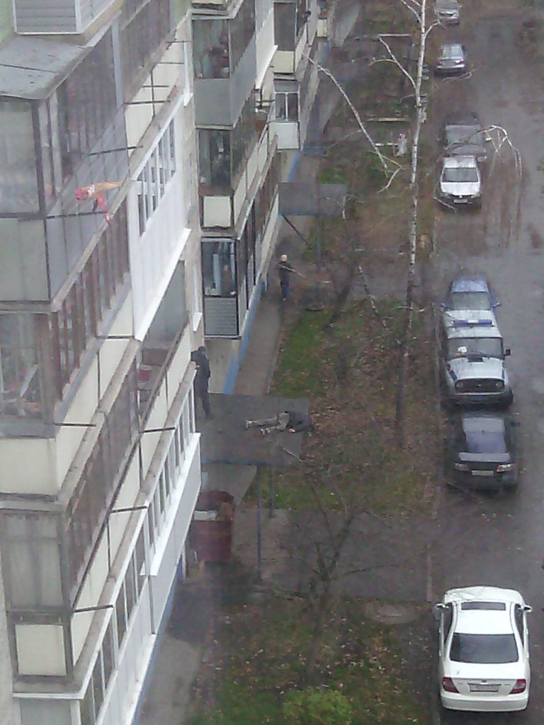 В Барнауле мужчина покончил жизнь самоубийством