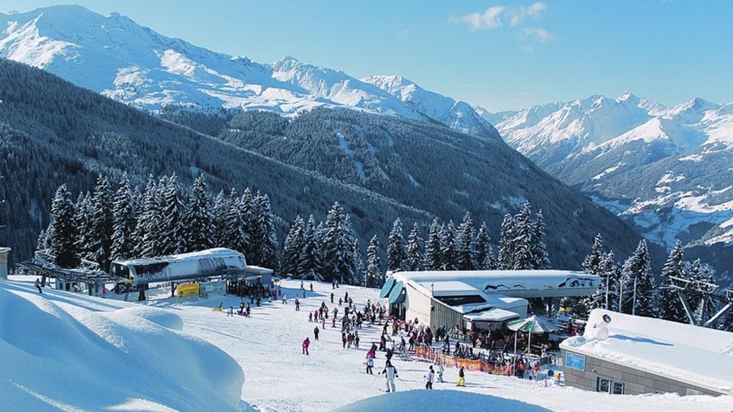 комплекс армхи в ингушетии. архыз горнолыжный курорт. река кызыл су. курортно рекреационное хозяйство.