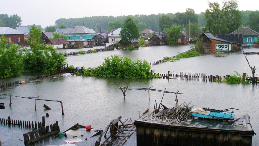 Уровень оби в никольском. Сибирская река Обь Барнаул. Уровень реки Оби в районе Барнаула на 26 мая.