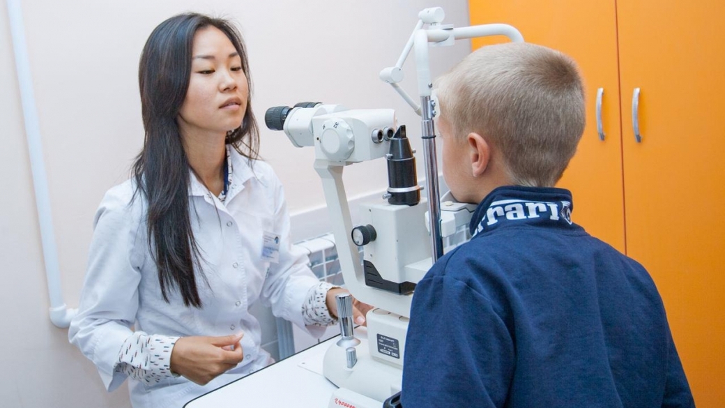 дежурные глазные поликлиники. чебоксары глазная клиника детская. больница им выходцева омск. режим дня дневного стационара. глазная клиника сотрудники.