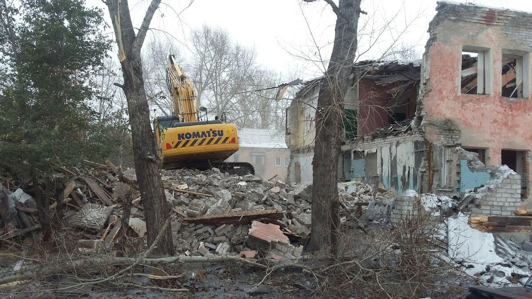 снос ветхого жилья в якутии. снос ветхого жилья новости. жильё ветхое в красноярске. аварийные дома в первоуральске. пермь сносят.