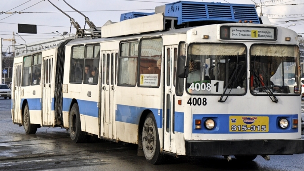 Троллейбус семерка. Троллейбус Барнаул 4022. Троллейбусы в Барнауле 2023. Троллейбус 1 Барнаул. Троллейбус 7 Барнаул.
