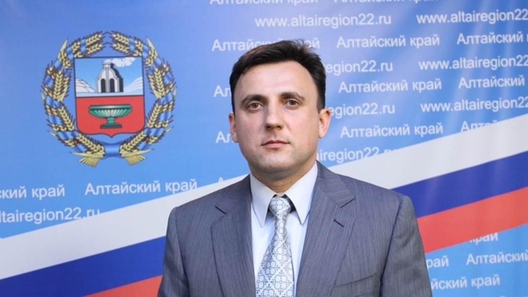 хозяин алтайского края. завод азпи барнаул. хозяин алтайского края. юридические услуги барнаул. ламеса юридические услуги.