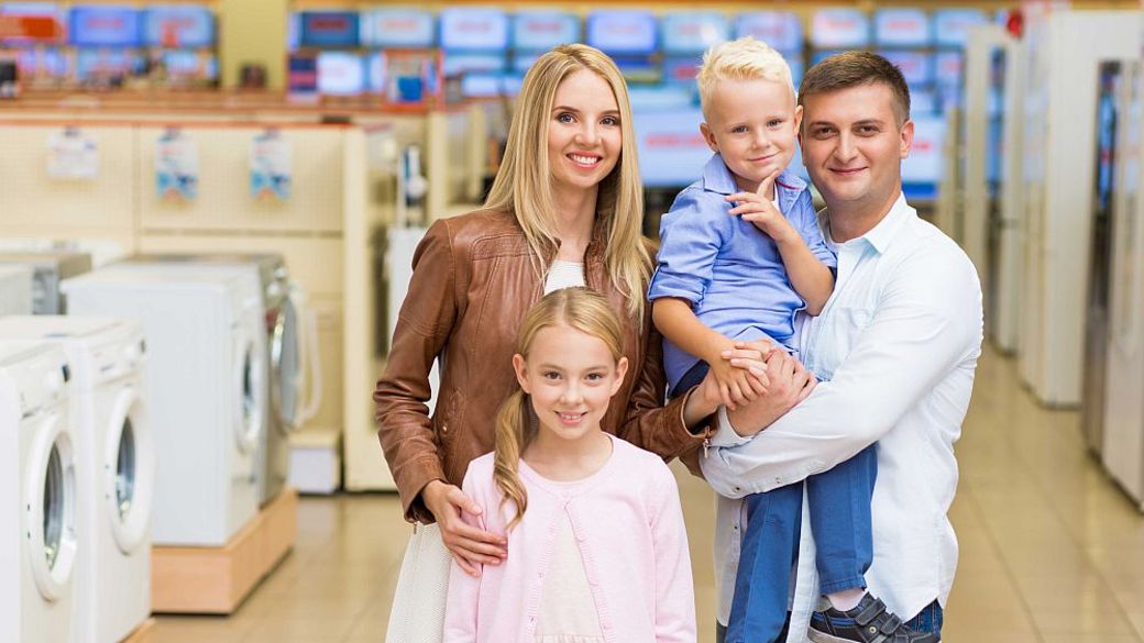 Рекламные ролики в магазинах. Виват пермь шоссе космонавтов. Рбт ува удмуртия. Гипермаркет перекрëсток пермь шоссе космонавтов 65. Рбт ува удмуртия.