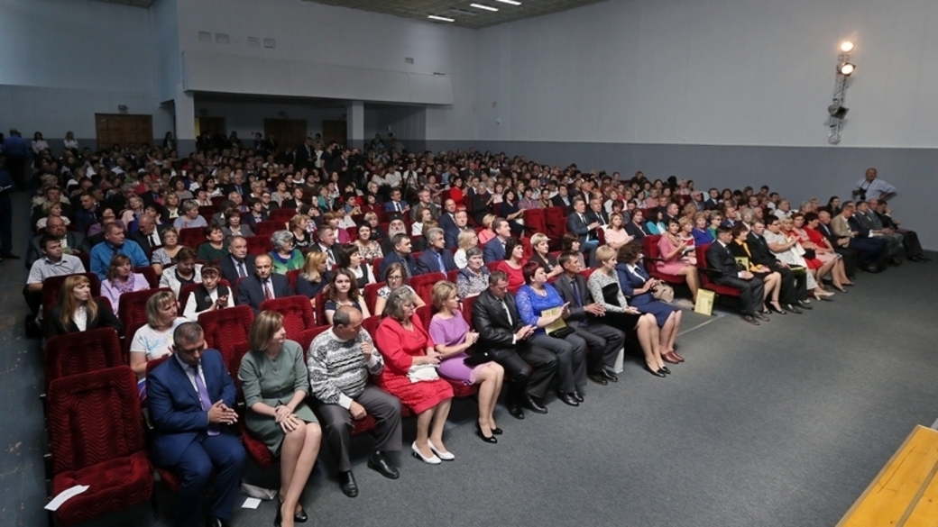 акзс катунь 24. среднемесячная заработная плата в алтайском крае. точилинская школа сош. алтайские учителя повышение зарплаты. алтайские учителя повышение зарплаты.