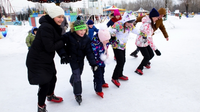 v barnaule na stadione motor poyavitsya