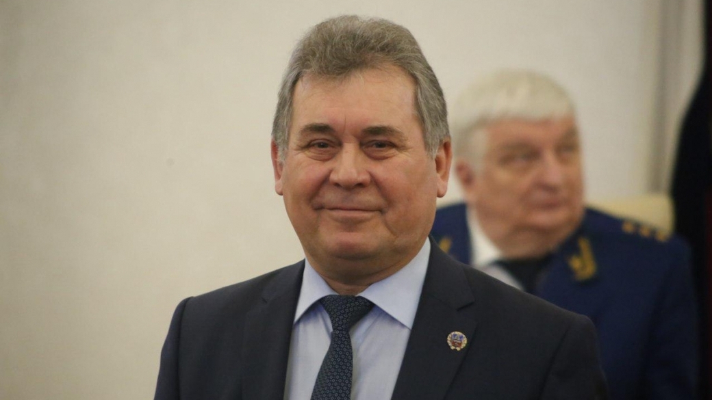 Александр Романенко сохранил пост главы Единой России / Фото: Екатерина Смолихина / amic.ru