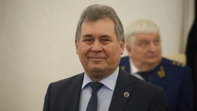 Александр Романенко сохранил пост главы Единой России / Фото: Екатерина Смолихина / Amic.ru