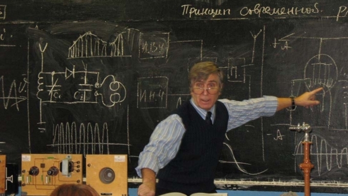 Опрошенные родители плохо отозвались о качестве преподавания физики / Фото: ok.ru